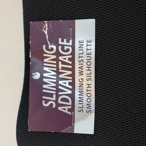 NWT Ladies Gloria Vanderbuilt Lucy Black Straight Slimming HI Waist Pants Medium - Picture 2 of 9